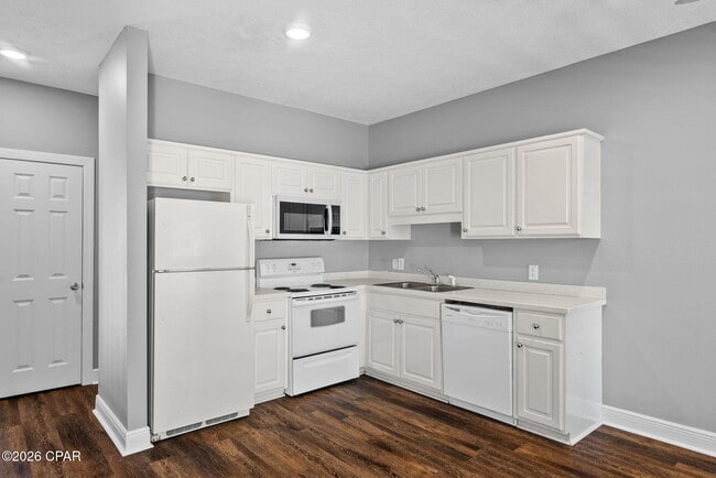 Building Photo - 236 Bonita Cir