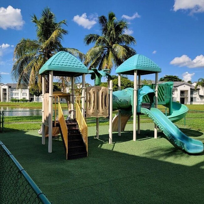 Building Photo - 4370 NW 107th Ave