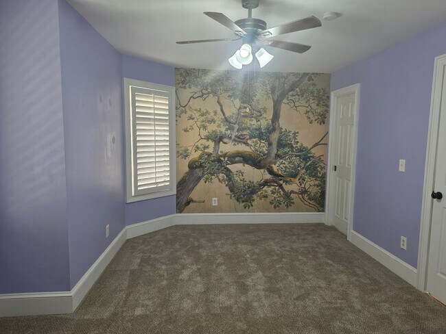 Building Photo - Private 4 bed 3 bath home located in Marietta on 4.5 acres