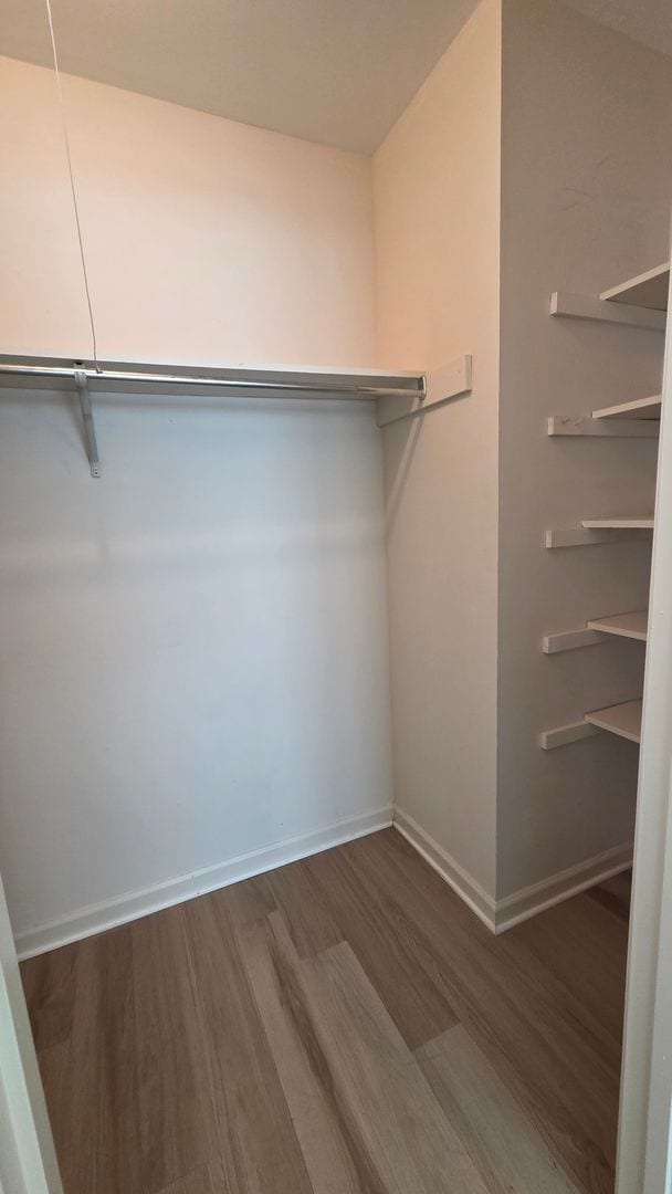 Building Photo - Charming 2 Bedroom Townhouse