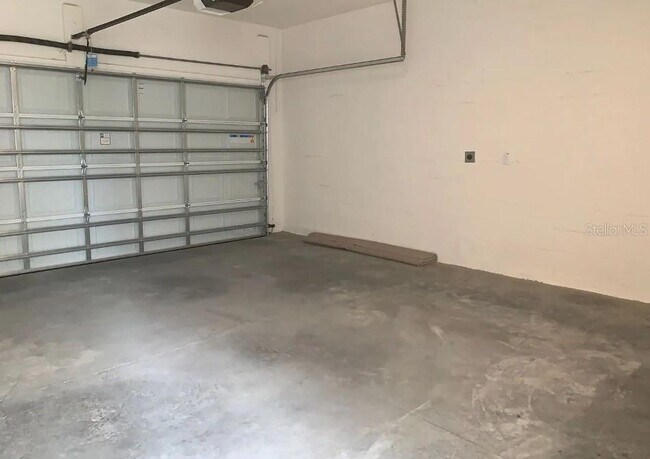Building Photo - 13075 Spring Grove Way