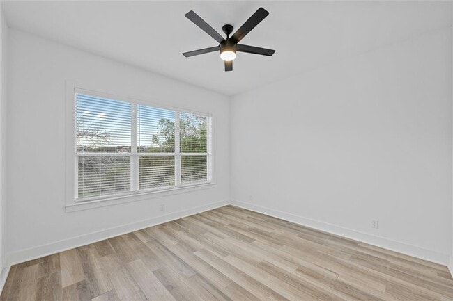 Building Photo - 7905 Brightman Ln