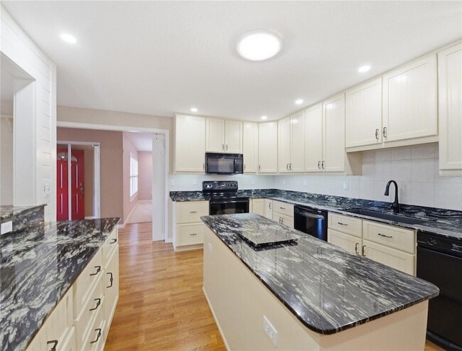 Building Photo - 7355 SE 106th Pl