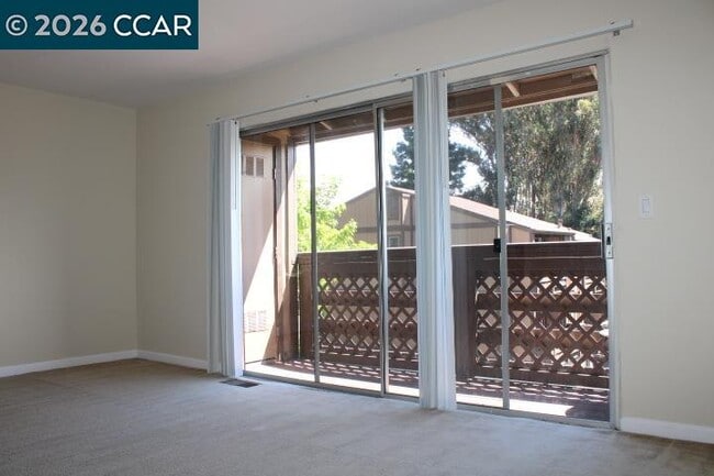 Building Photo - 507 Chabre Ct