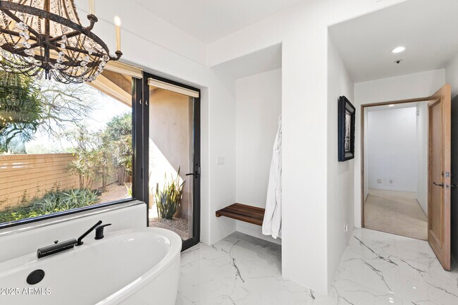 Building Photo - 40199 N 105th Pl