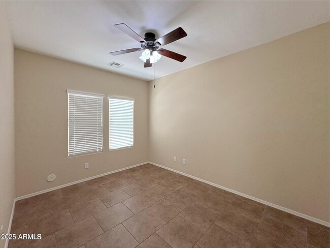 Building Photo - 5424 W Hobby Horse Dr