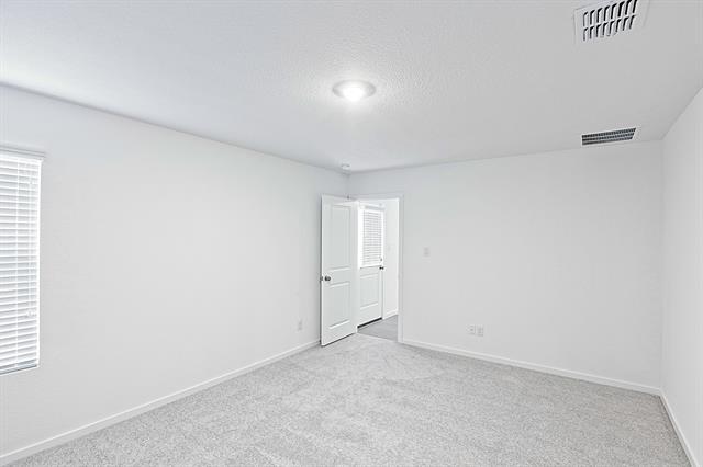 Building Photo - 1937 Ventasso Blvd