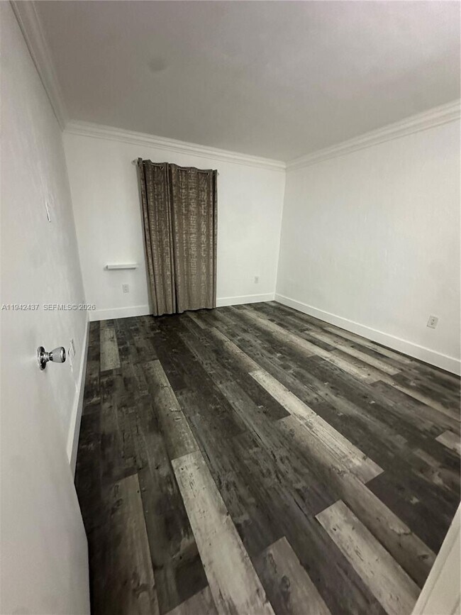 Building Photo - 8605 SW 68th Ct