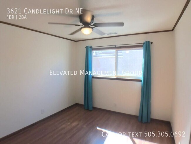 Building Photo - 3621 Candlelight Dr NE