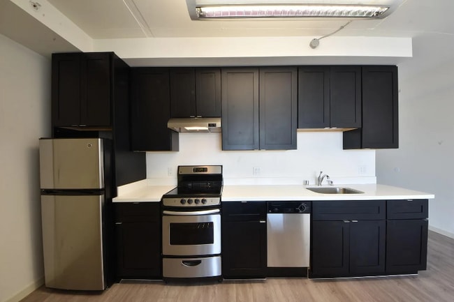 Building Photo - 480 Potrero Ave