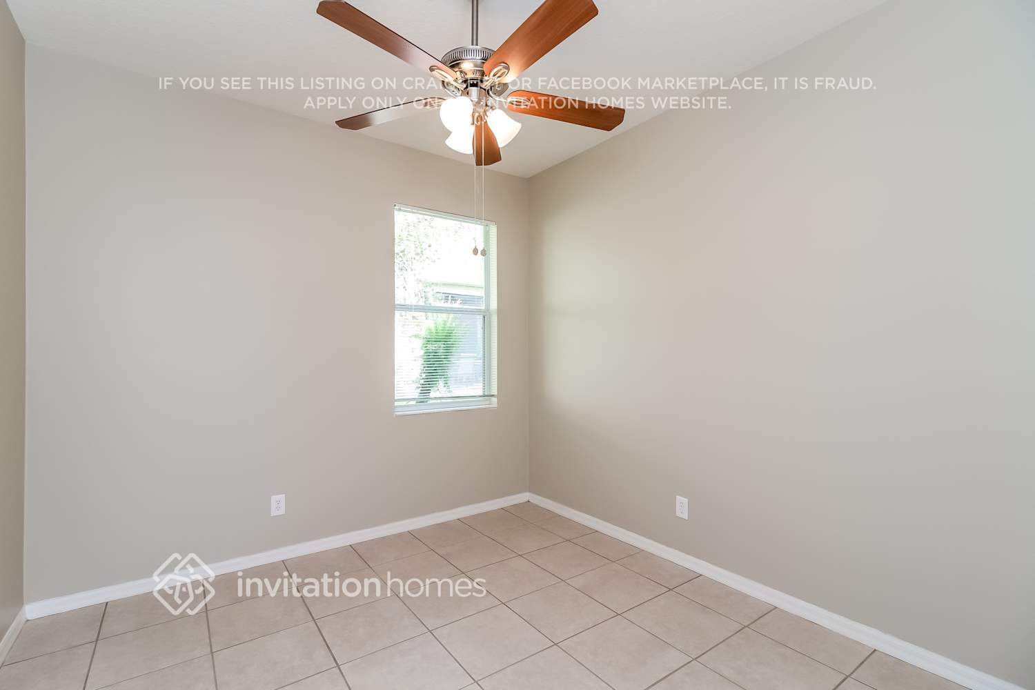 Building Photo - 6006 35th Ln E