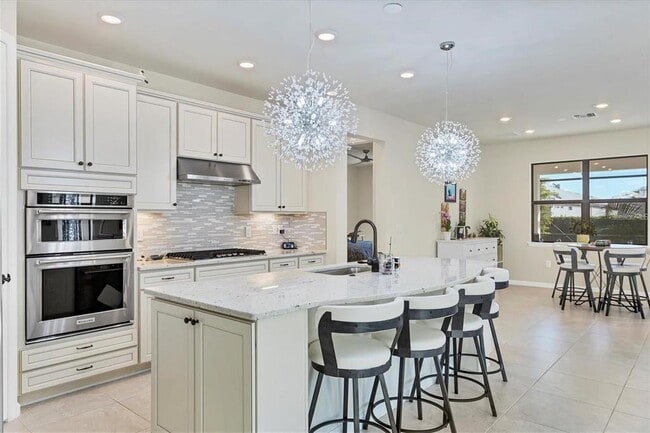 Building Photo - 5721 Sweet Leaf Way