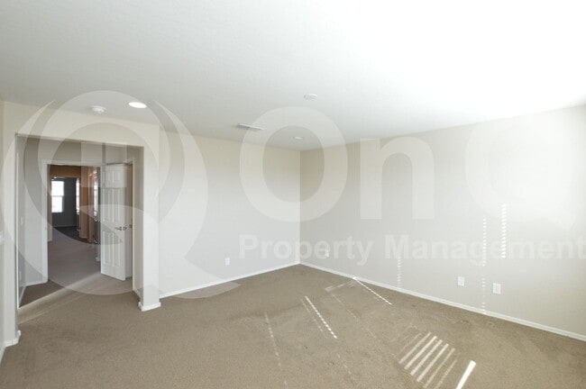 Building Photo - 9677 W Fallen Leaf Ln
