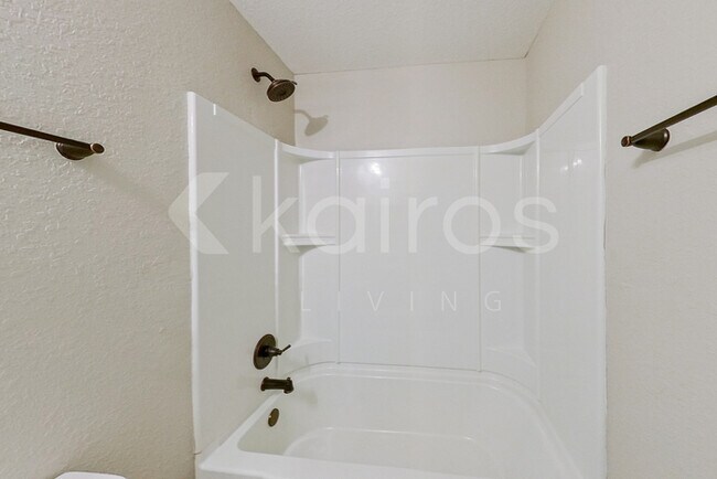 Building Photo - 8239 SW 135th Street Rd