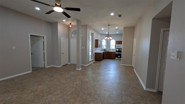 Building Photo - 336 Cresthaven Dr