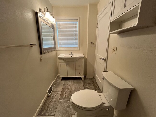 Building Photo - 2 Bed 1 Bath Single Family Home in Wausau