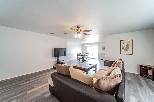 Building Photo - 9844 Sparrow Hawk Ln