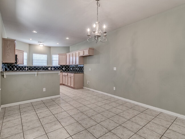 Building Photo - 2044 Sq. Ft. Home- Gated Community with a ...