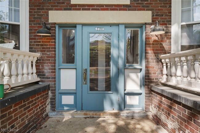 Building Photo - 2280 Bellfield Ave