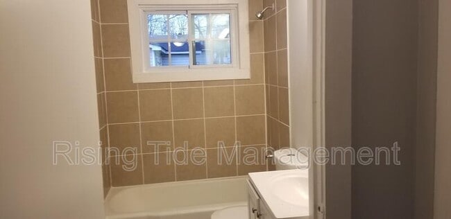 Building Photo - 702 8th Ave