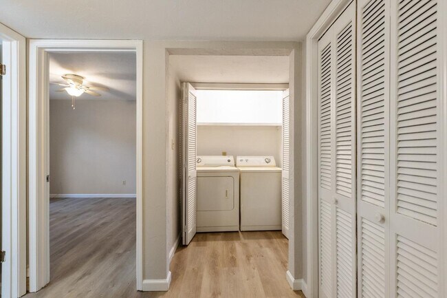 Building Photo - 1956 Nicklaus Dr