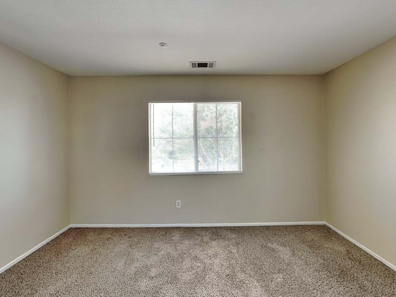 Building Photo - 16121 Filbert St