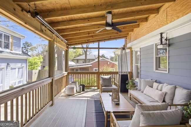 Building Photo - 318 Ashburton Ave SE