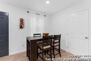 Building Photo - 338 Tomrob Dr