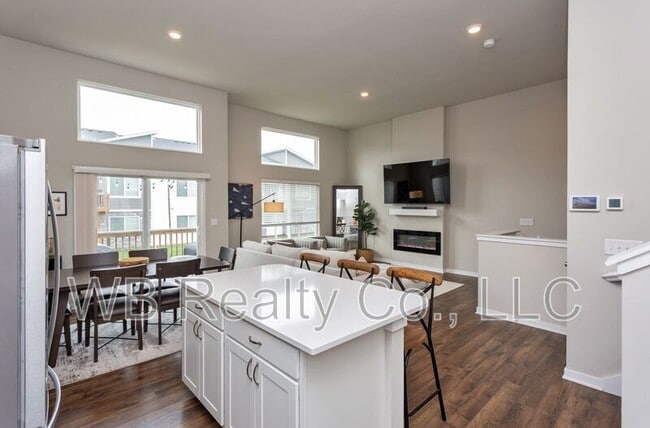 Building Photo - 9750 Turnpoint Dr