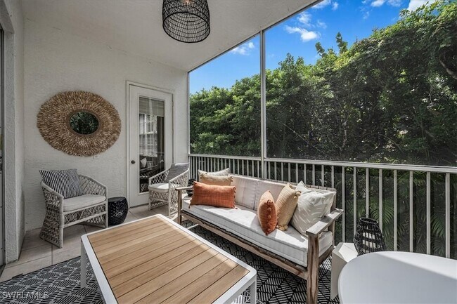 Building Photo - 700 Bentwater Cir