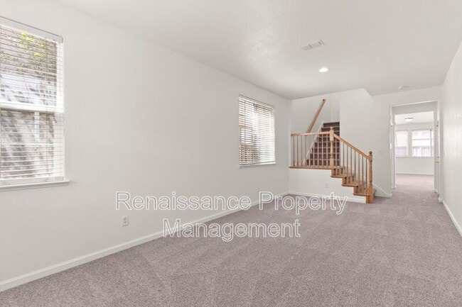 Building Photo - 339 American Farms Ave