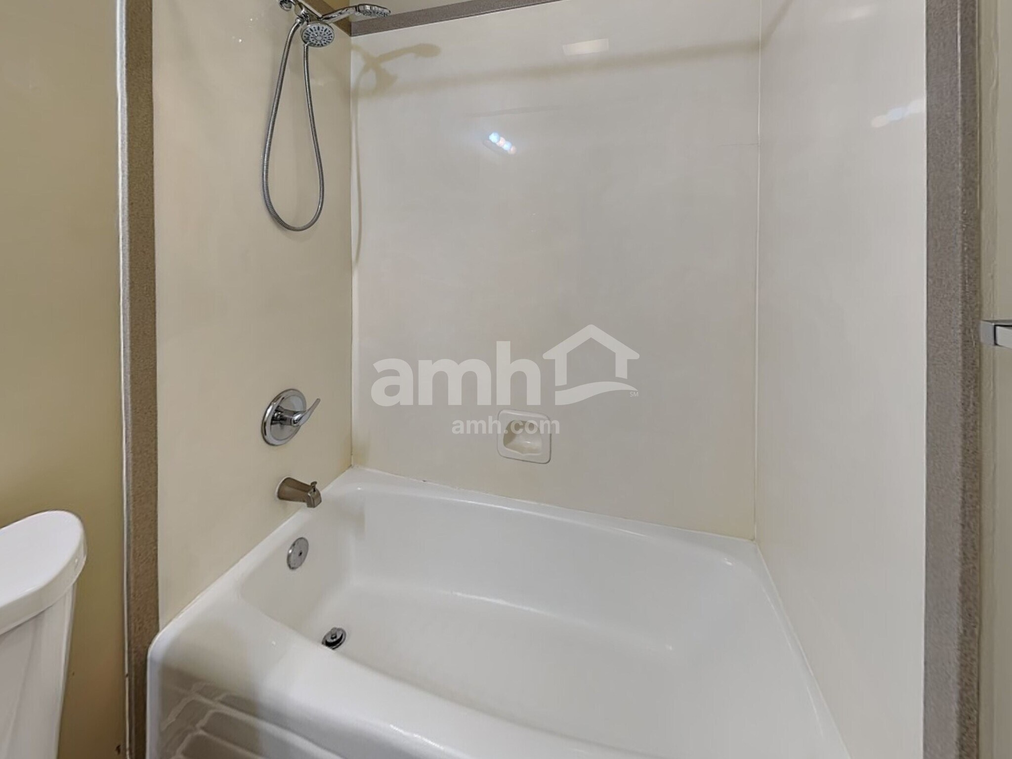 Building Photo - 96 N 1660 W