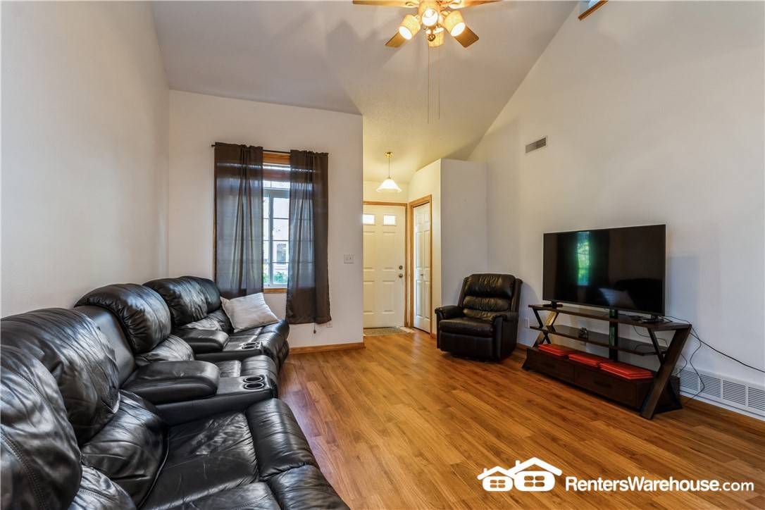 Building Photo - 3701 Brook Ridge Ct