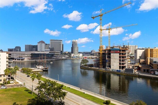 Building Photo - 345 Bayshore Blvd