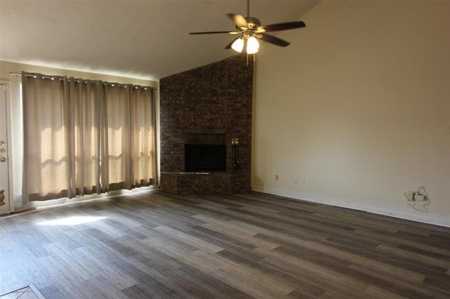 Building Photo - 728 Middle Cove Dr