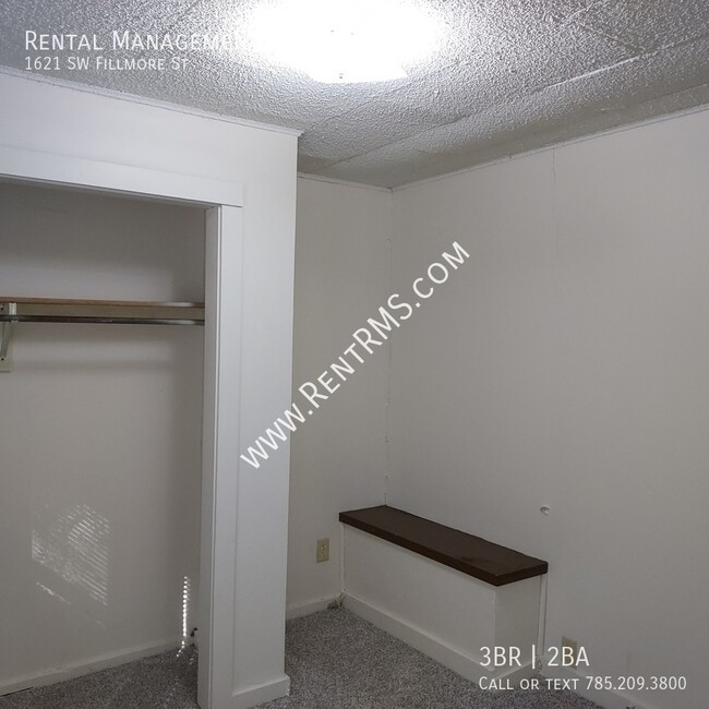 Building Photo - **MOVE-IN SPECIAL**1621 SW Fillmore St - 3...