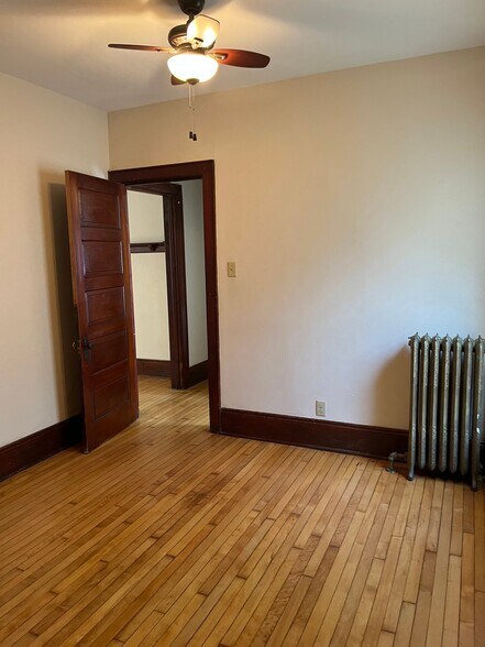 Building Photo - 2649 N Humboldt Blvd