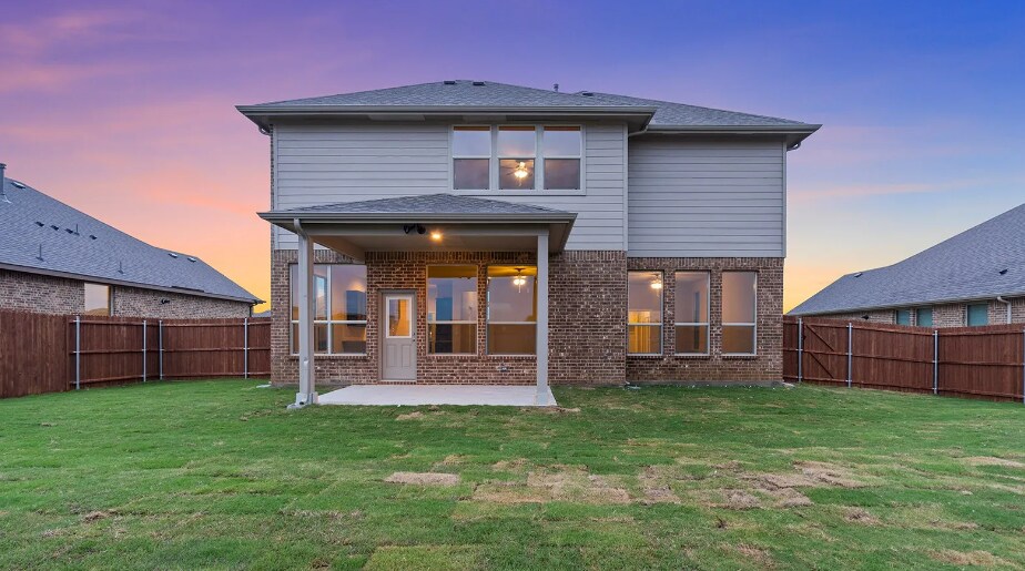Building Photo - 838 Poppie Ln