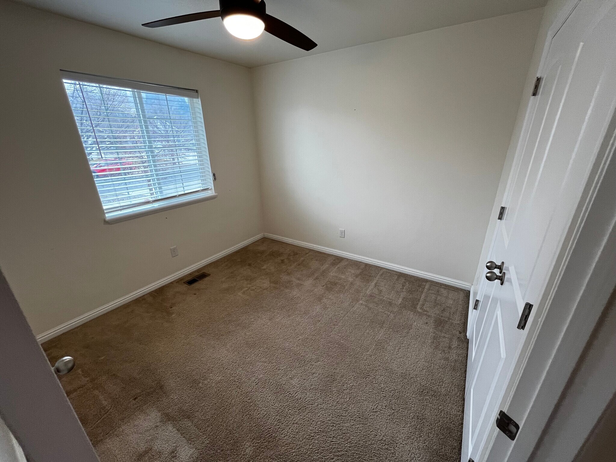 Building Photo - 1007 W 1500 S