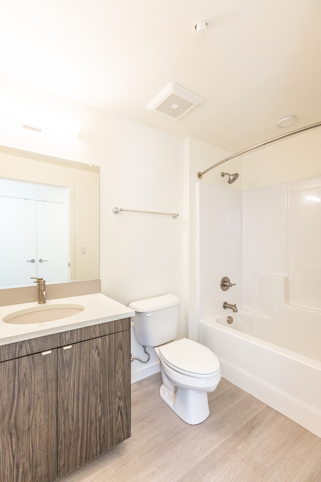 Bathroom - The Marigold