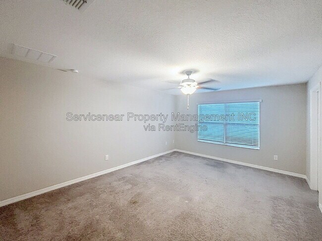 Building Photo - 9528 Pembrooke Pines Dr