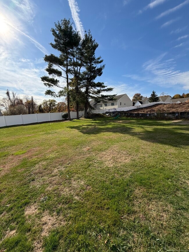 Building Photo - 2964 State St