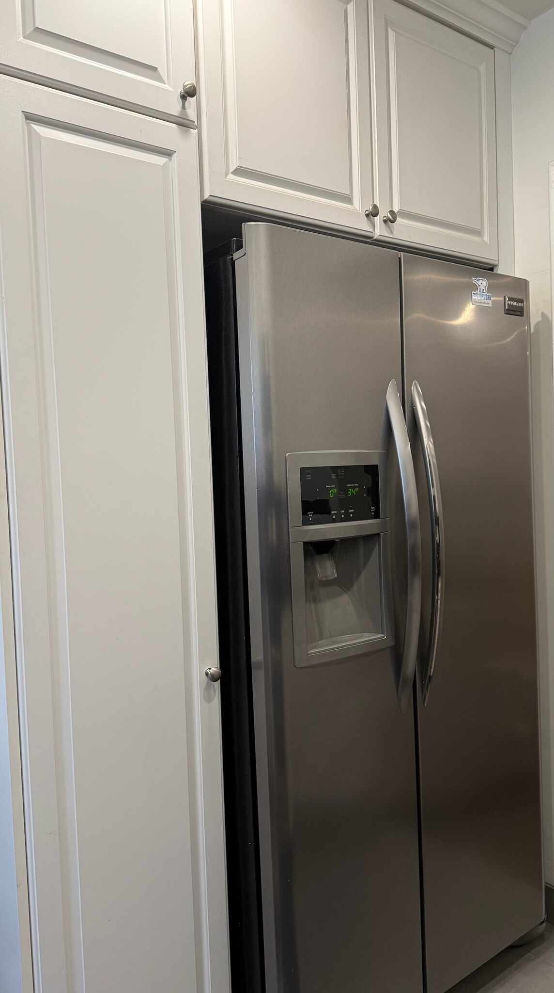 All stainless steel appliances - 9933 Robbins Dr