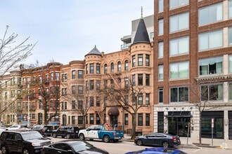 Building Photo - 45 Westland Ave
