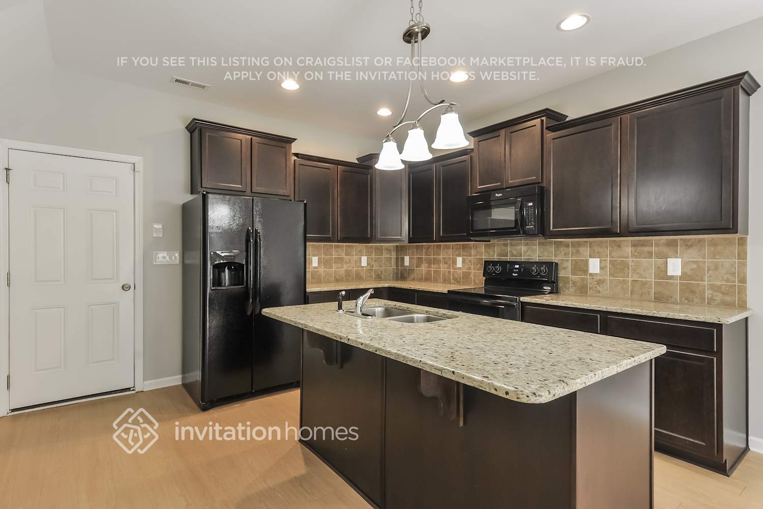 Building Photo - 203 Verrazano Pl
