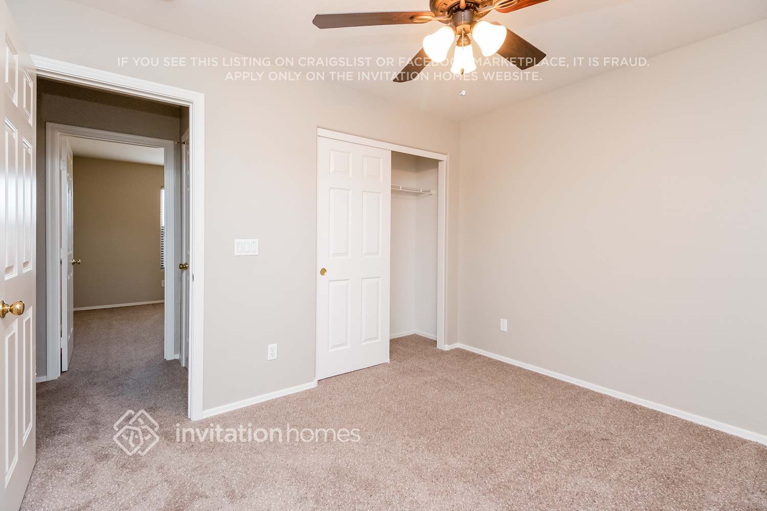Building Photo - 2328 E Meadow Creek Way