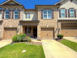 Building Photo - 9625 Camberley Ave NW