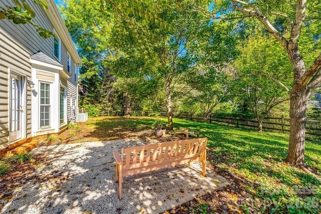 Building Photo - 8530 Walsham Dr
