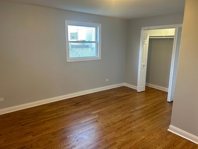 Building Photo - 3115 50th Ct
