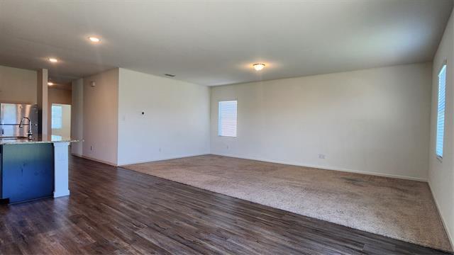 Building Photo - 305 Indian Creek